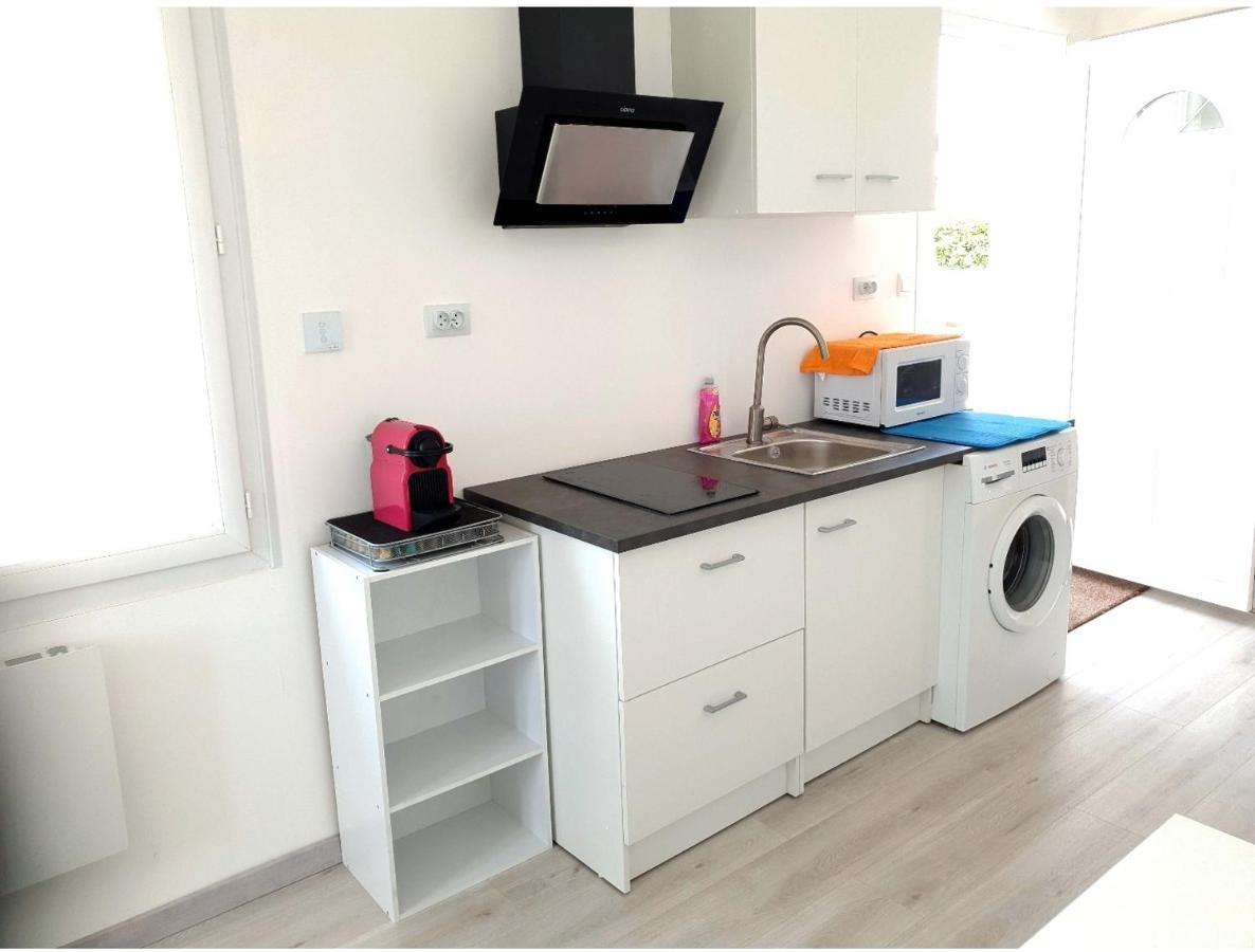 Beau Logement Avec Terrasse, Jacuzzi Et Terrain De Petanque Privatif A 5 Minutes De La Plage Audenge Extérieur photo